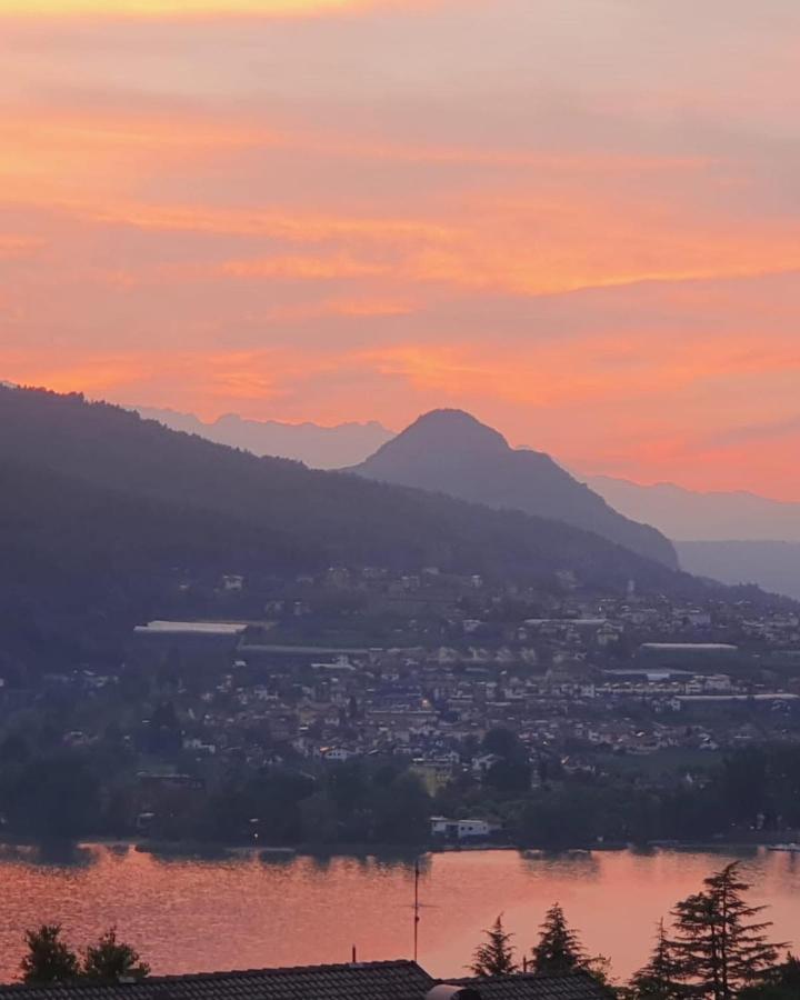 Lake Apartment Ischia Red تينّا المظهر الخارجي الصورة