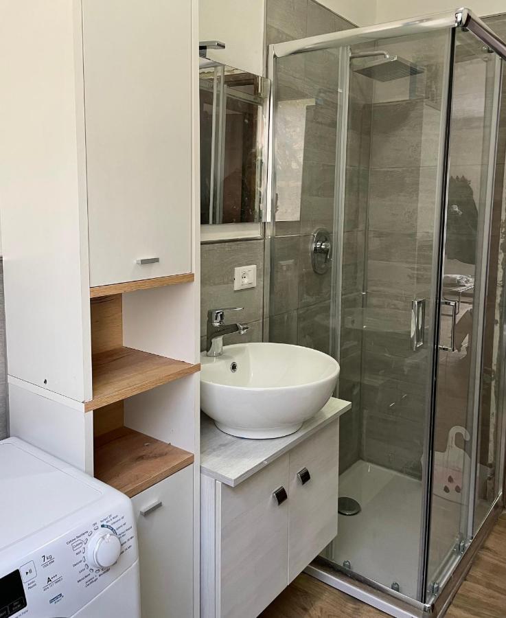 Lake Apartment Ischia Red تينّا المظهر الخارجي الصورة