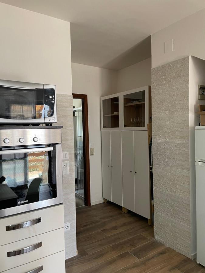 Lake Apartment Ischia Red تينّا المظهر الخارجي الصورة