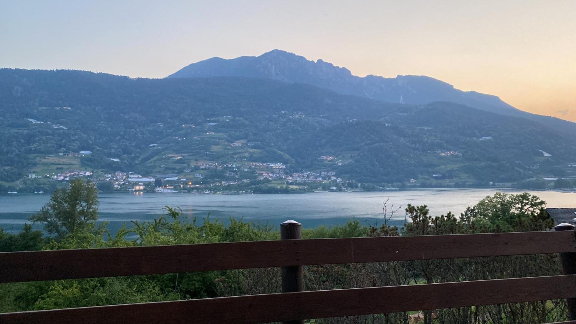 Lake Apartment Ischia Red تينّا المظهر الخارجي الصورة